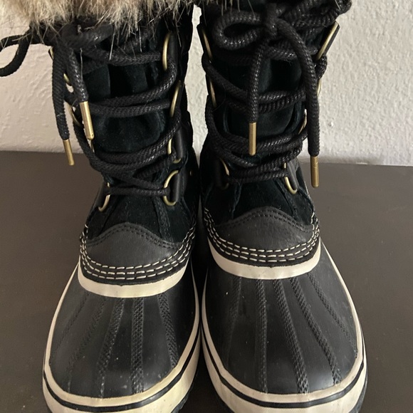 Sorel Joan of Arctic Boots - Picture 4 of 13